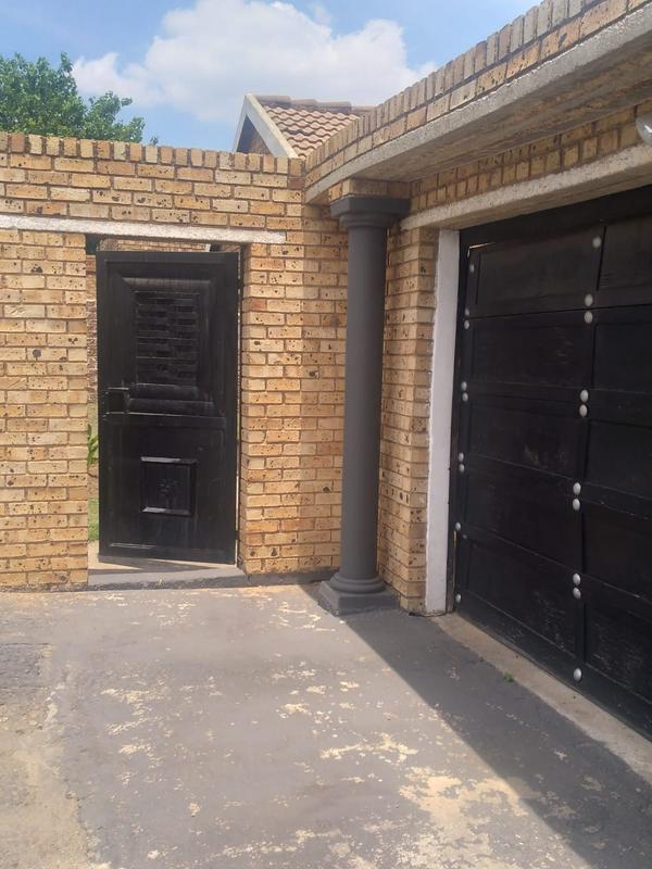 To Let 2 Bedroom Property for Rent in Terenure Gauteng