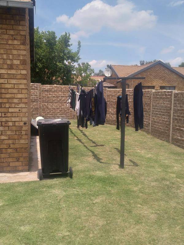 To Let 2 Bedroom Property for Rent in Terenure Gauteng