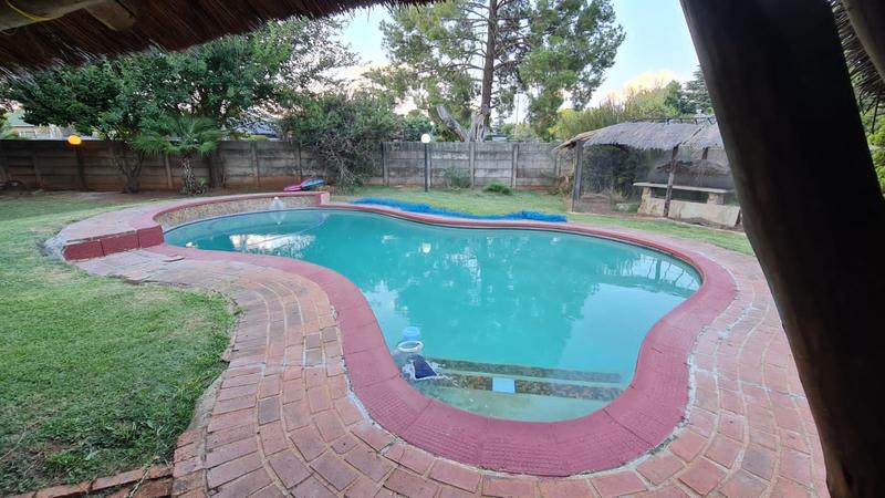 4 Bedroom Property for Sale in Elspark Gauteng