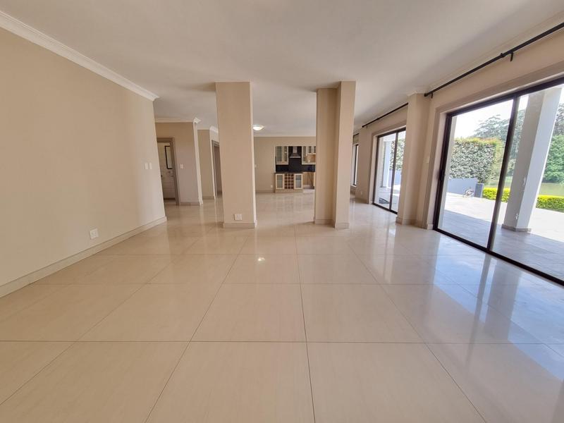 To Let 4 Bedroom Property for Rent in Waterkloof A H Gauteng