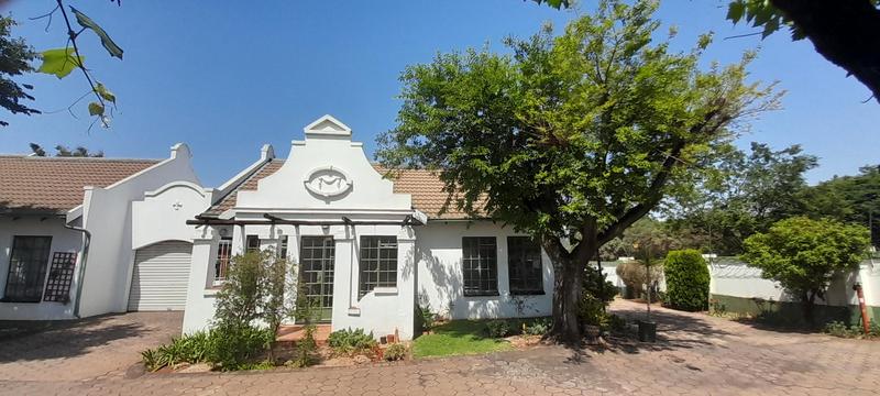 2 Bedroom Property for Sale in Die Hoewes Gauteng