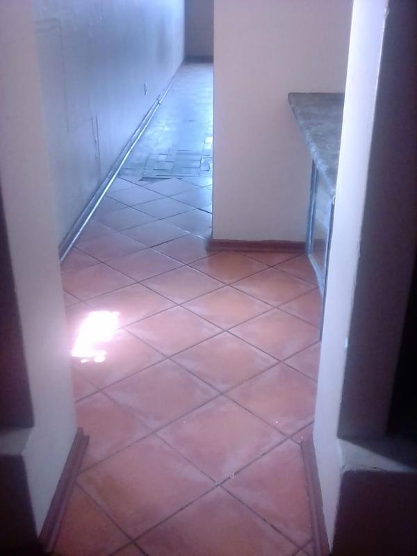 1 Bedroom Property for Sale in Sunnyside Gauteng