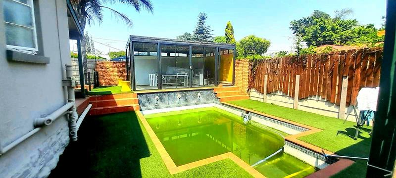 4 Bedroom Property for Sale in Sunnyside Gauteng