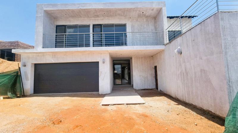 3 Bedroom Property for Sale in Eldoraigne Gauteng