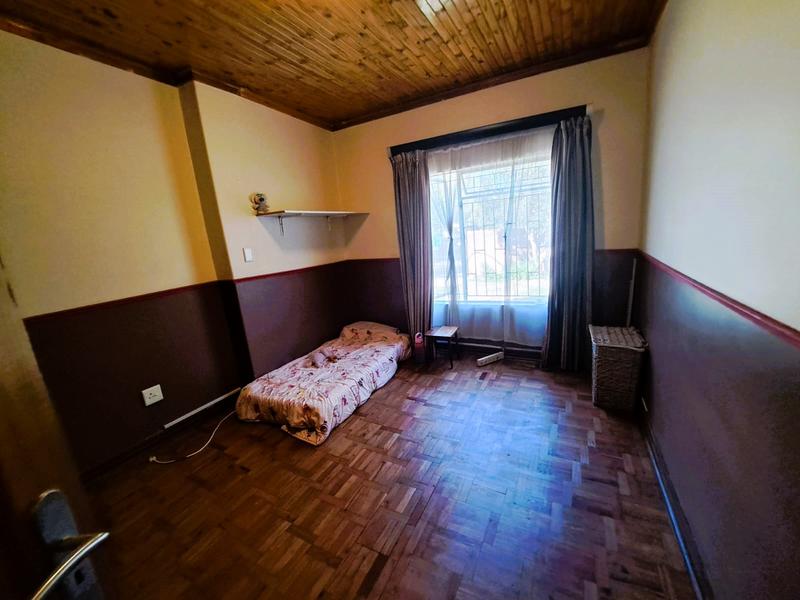 5 Bedroom Property for Sale in Lyttelton Gauteng