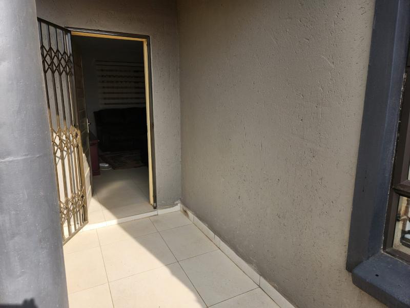 4 Bedroom Property for Sale in Mamelodi Gauteng