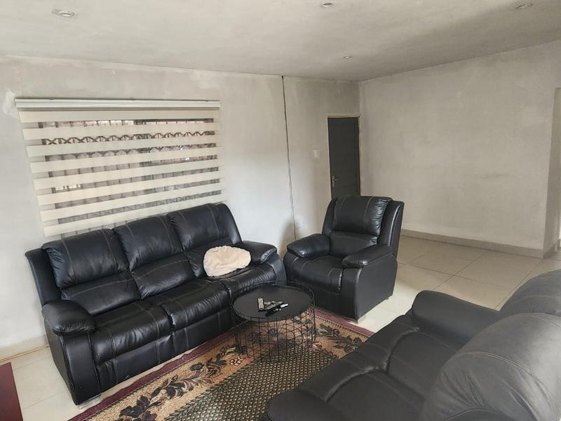 4 Bedroom Property for Sale in Mamelodi Gauteng