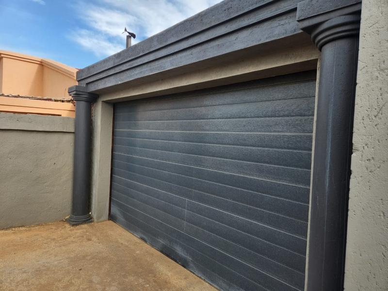 4 Bedroom Property for Sale in Mamelodi Gauteng