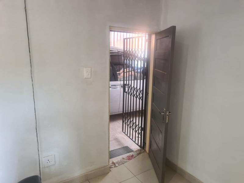 4 Bedroom Property for Sale in Mamelodi Gauteng