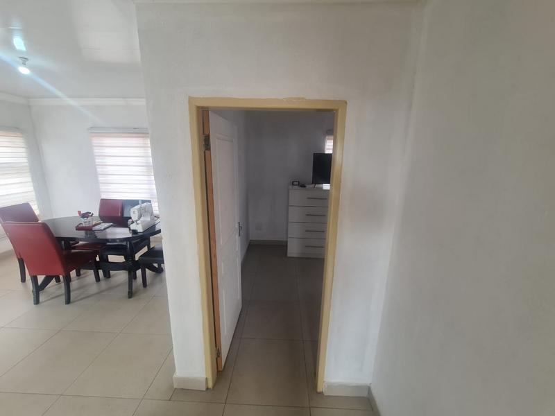 4 Bedroom Property for Sale in Mamelodi Gauteng