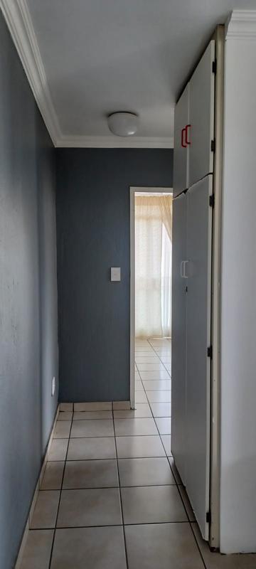 1 Bedroom Property for Sale in Sunnyside Gauteng