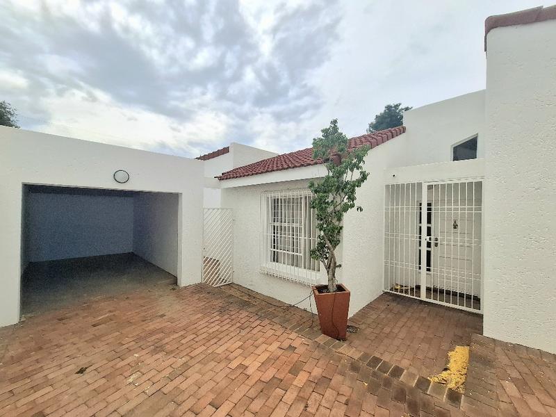 3 Bedroom Property for Sale in Sunninghill Gauteng