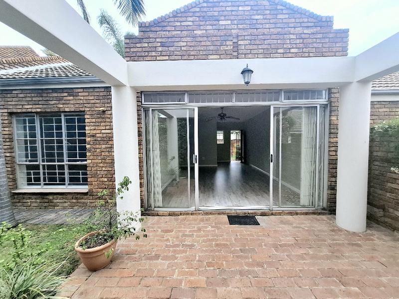 1 Bedroom Property for Sale in Sunninghill Gauteng