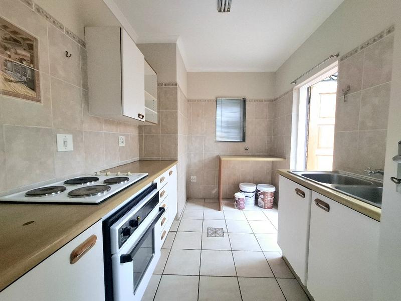 1 Bedroom Property for Sale in Sunninghill Gauteng