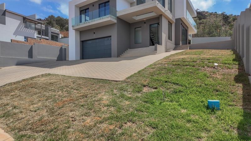 4 Bedroom Property for Sale in Homes Haven Gauteng