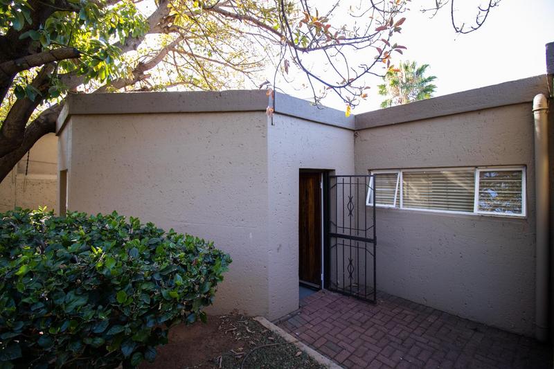 4 Bedroom Property for Sale in Bromhof Gauteng