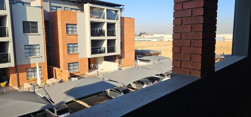 To Let 3 Bedroom Property for Rent in Bartlett Gauteng