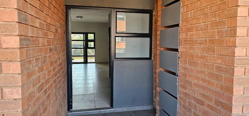 To Let 3 Bedroom Property for Rent in Bartlett Gauteng