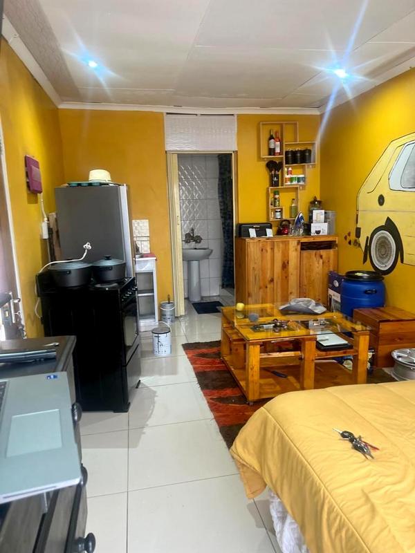 2 Bedroom Property for Sale in Moroka Gauteng