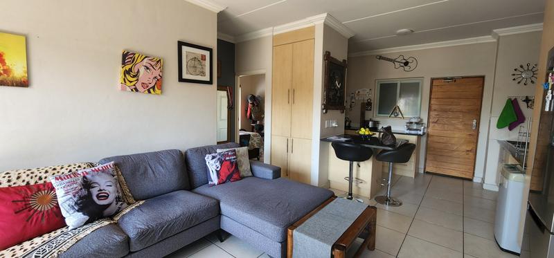 2 Bedroom Property for Sale in Pretoria North Gauteng