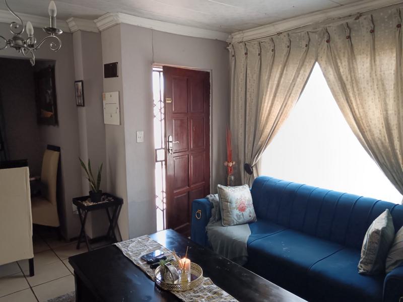 2 Bedroom Property for Sale in Karenpark Gauteng