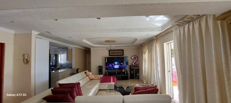 3 Bedroom Property for Sale in Theresa Park Gauteng