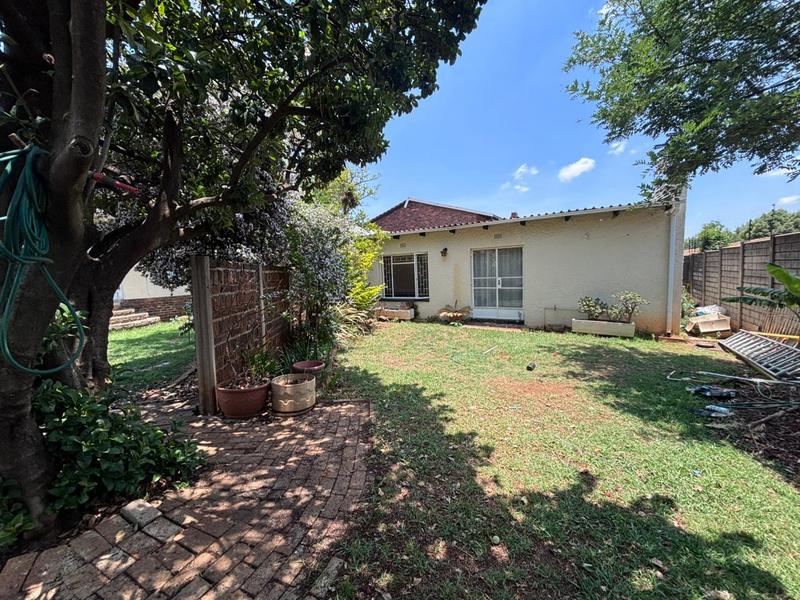 2 Bedroom Property for Sale in Windsor Gauteng