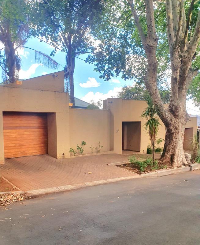 2 Bedroom Property for Sale in Kensington Gauteng