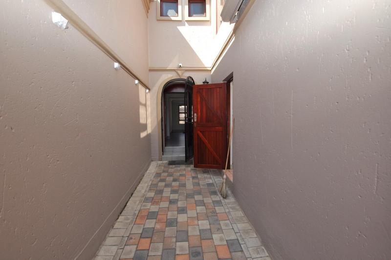 To Let 3 Bedroom Property for Rent in Fourways Gauteng