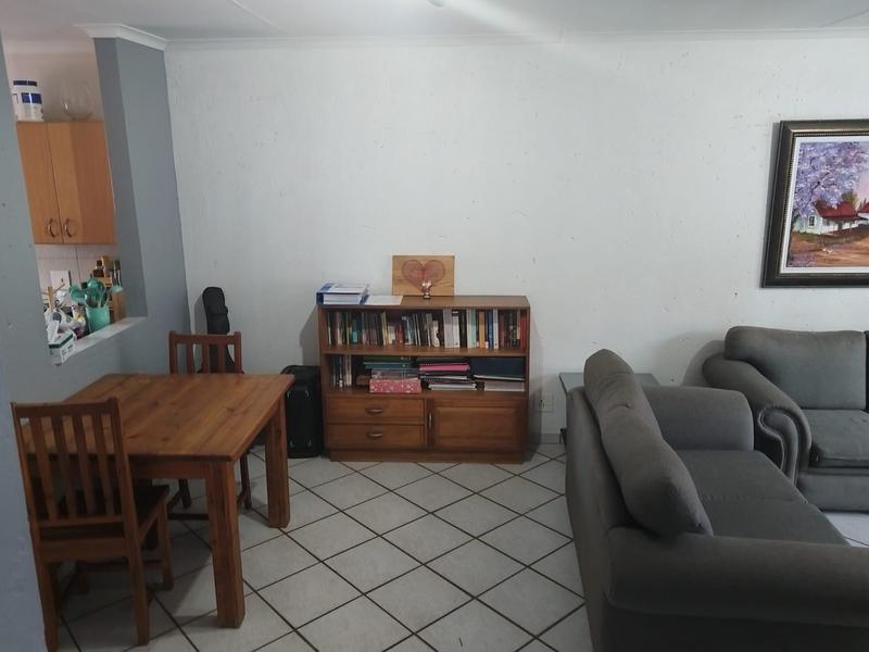 To Let 2 Bedroom Property for Rent in Amberfield Glen Gauteng