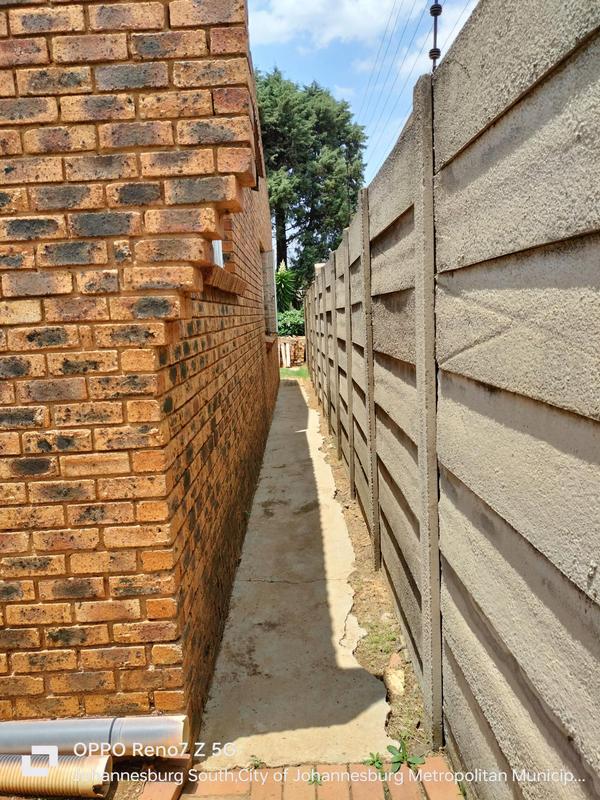 3 Bedroom Property for Sale in Suideroord Gauteng