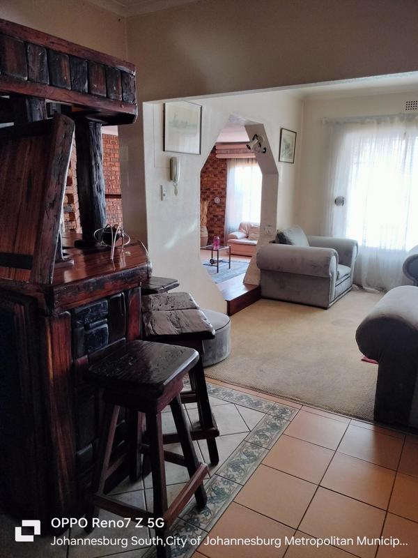 3 Bedroom Property for Sale in Suideroord Gauteng