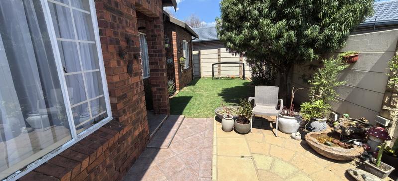 3 Bedroom Property for Sale in Bergbron Gauteng