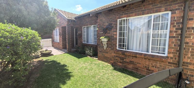 3 Bedroom Property for Sale in Bergbron Gauteng