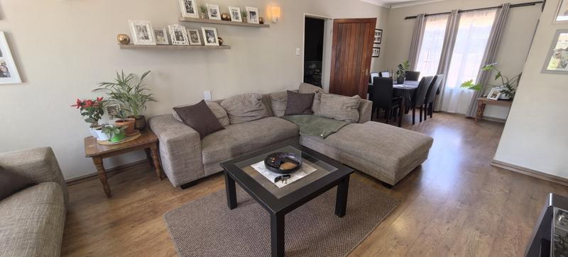 3 Bedroom Property for Sale in Bergbron Gauteng