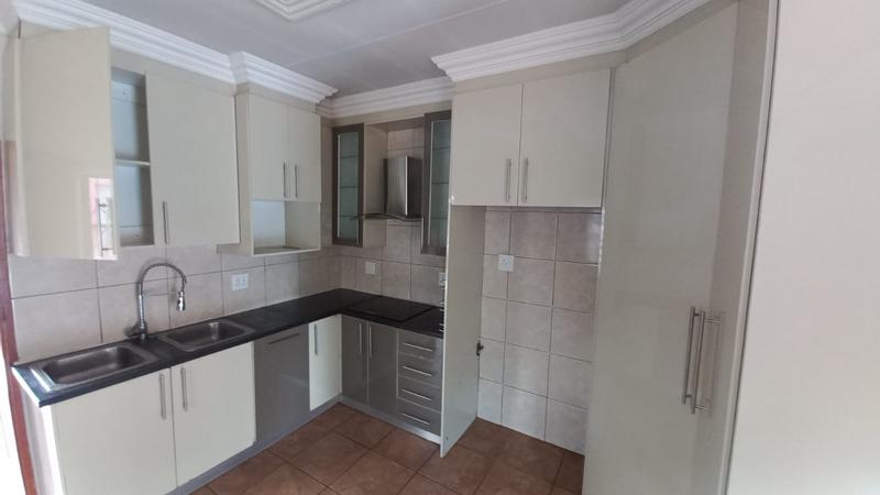 9 Bedroom Property for Sale in Claremont Gauteng