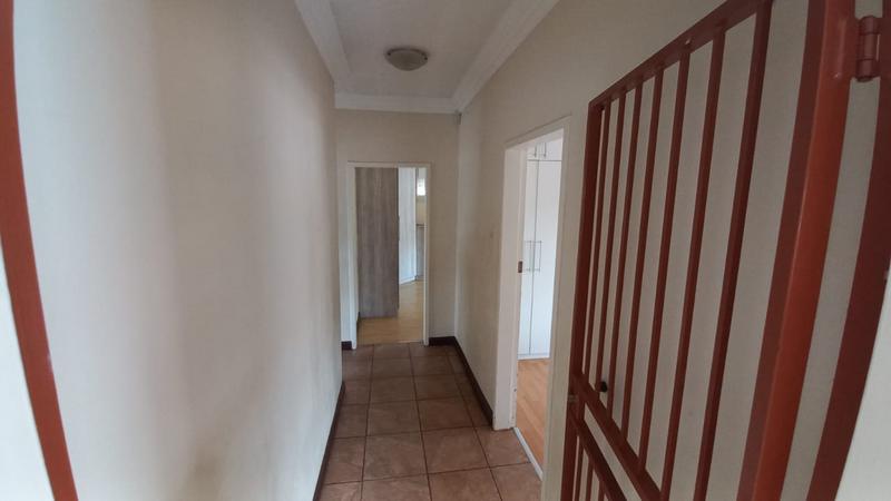 9 Bedroom Property for Sale in Claremont Gauteng