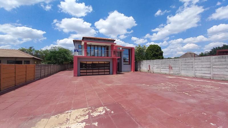 9 Bedroom Property for Sale in Claremont Gauteng