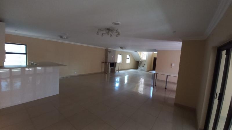 9 Bedroom Property for Sale in Claremont Gauteng