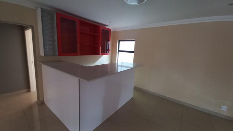 9 Bedroom Property for Sale in Claremont Gauteng