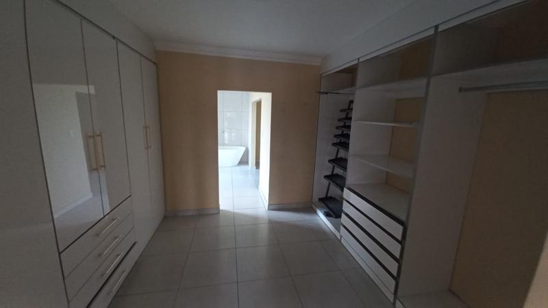 9 Bedroom Property for Sale in Claremont Gauteng