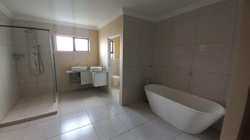 9 Bedroom Property for Sale in Claremont Gauteng