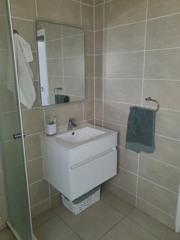 To Let 1 Bedroom Property for Rent in Modderfontein Gauteng