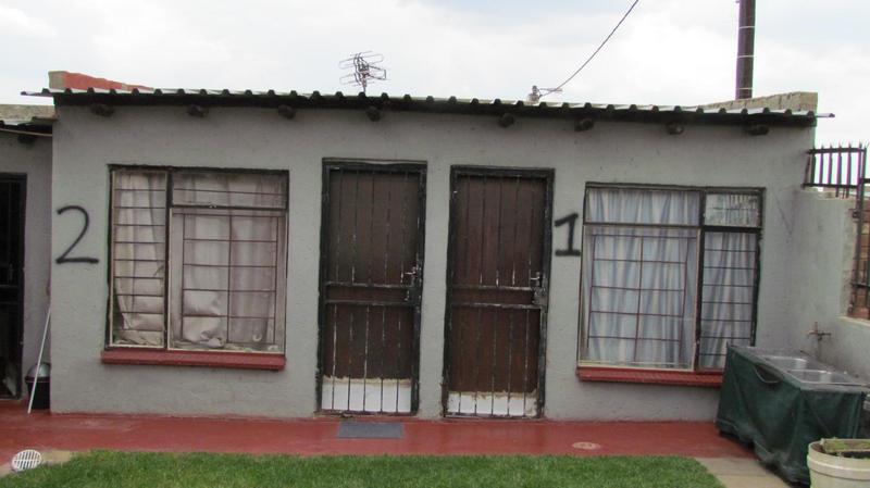 2 Bedroom Property for Sale in Olievenhoutbosch Gauteng