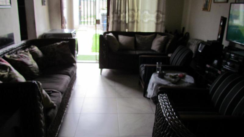 2 Bedroom Property for Sale in Olievenhoutbosch Gauteng