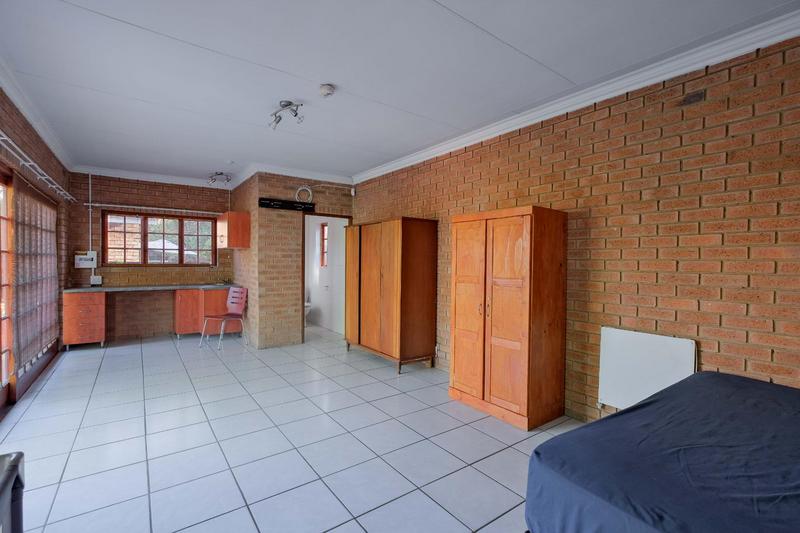 4 Bedroom Property for Sale in Monument Park Gauteng