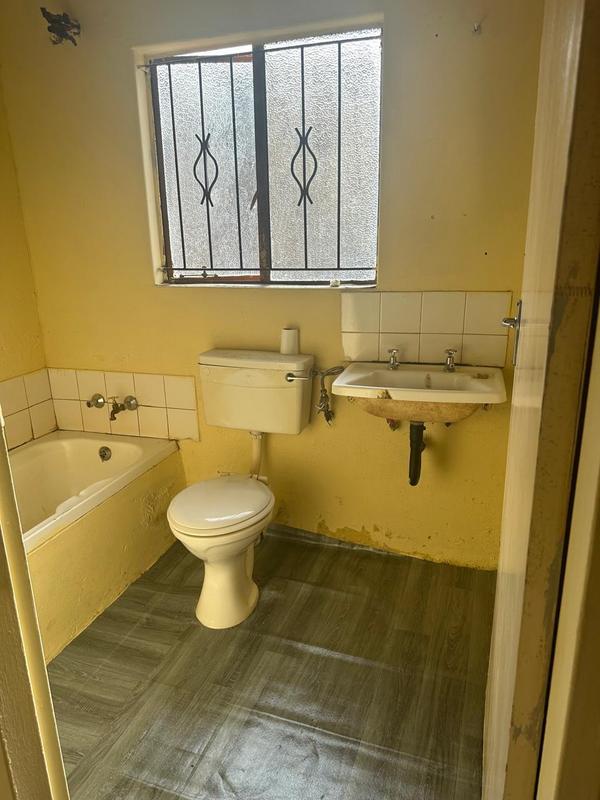 To Let 2 Bedroom Property for Rent in Dobsonville Gauteng