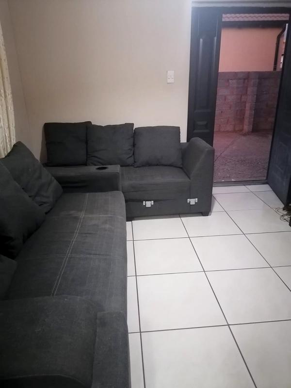 2 Bedroom Property for Sale in Bram Fischerville Gauteng