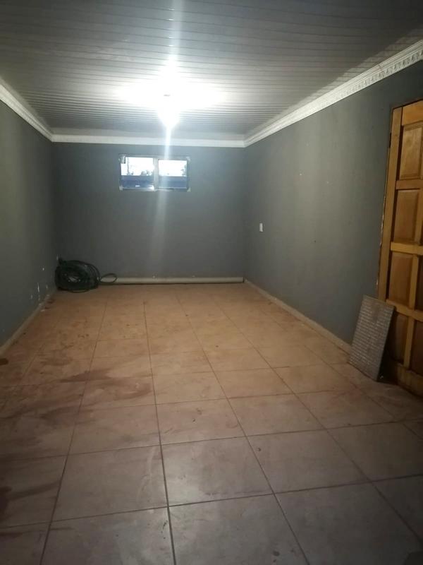 2 Bedroom Property for Sale in Bram Fischerville Gauteng