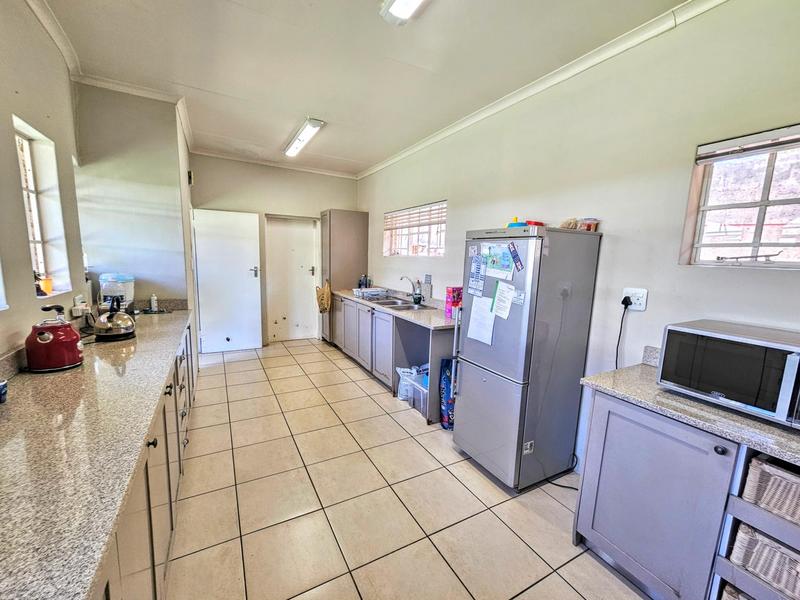 5 Bedroom Property for Sale in Waterkloof A H Gauteng